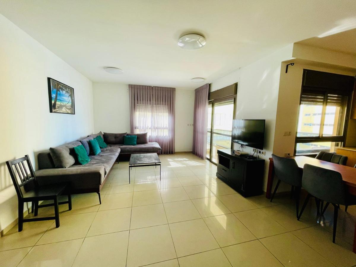 King David Apartment Netanja Buitenkant foto